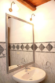 Florence Centre Logement: Salle de bains du Logement Tafi au centre de Florence