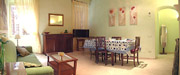 Rome Logement: Salle de sjour avec table  manger du Logement Tritone Type B  Rome